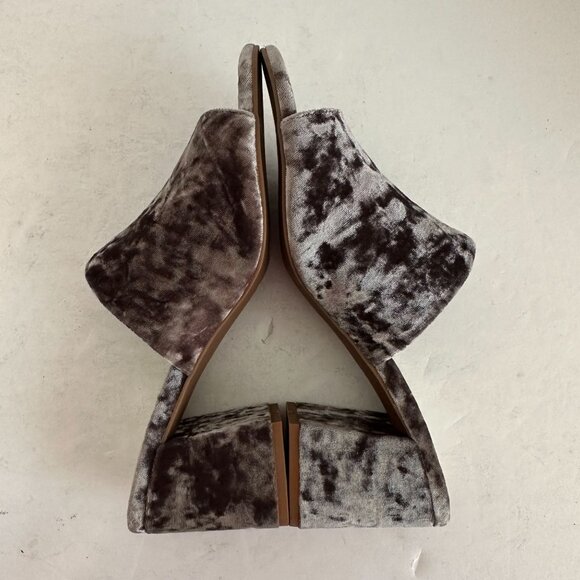 Seychelles Velvet Commute Block Heel Mules‎ Sandals Size 9.5 Gray Dressy Party - Picture 6 of 10